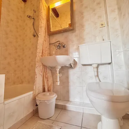 Camino Bed & Breakfast 3*