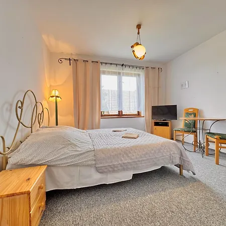 לינה וארוחת בוקר Camino וובה