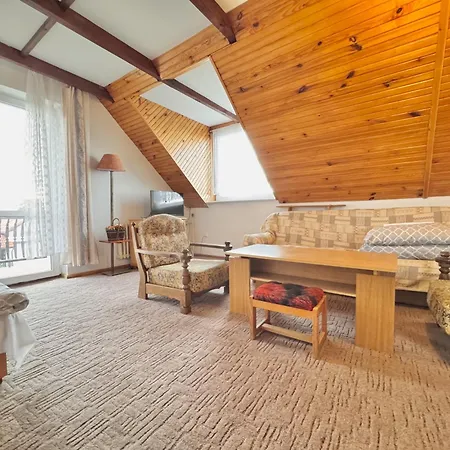 Camino Bed & Breakfast