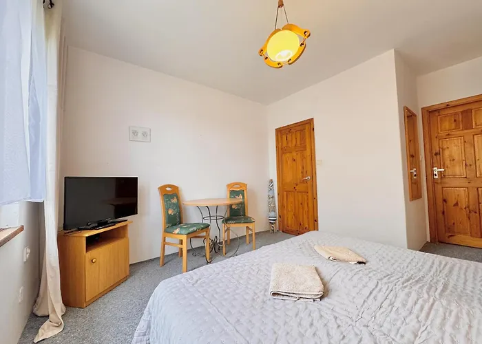 לינה וארוחת בוקר Camino 3*